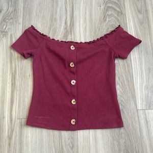 im selling a burgundy crop top from areopostale size xs
